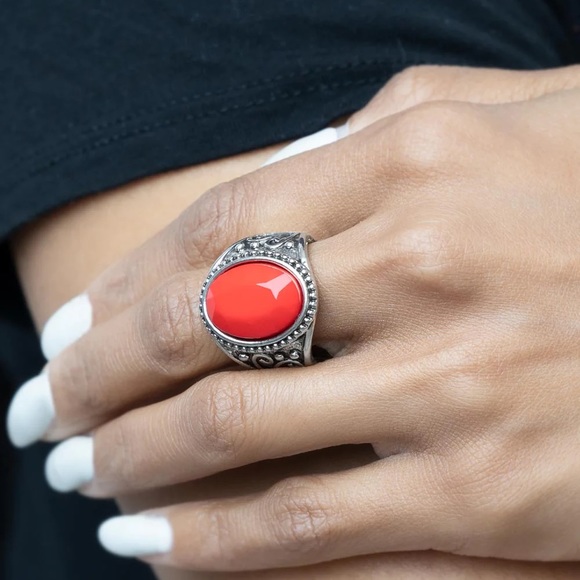 Red Ring - Picture 2 of 2